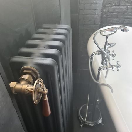 Airport Rooms Прага Екстериор снимка