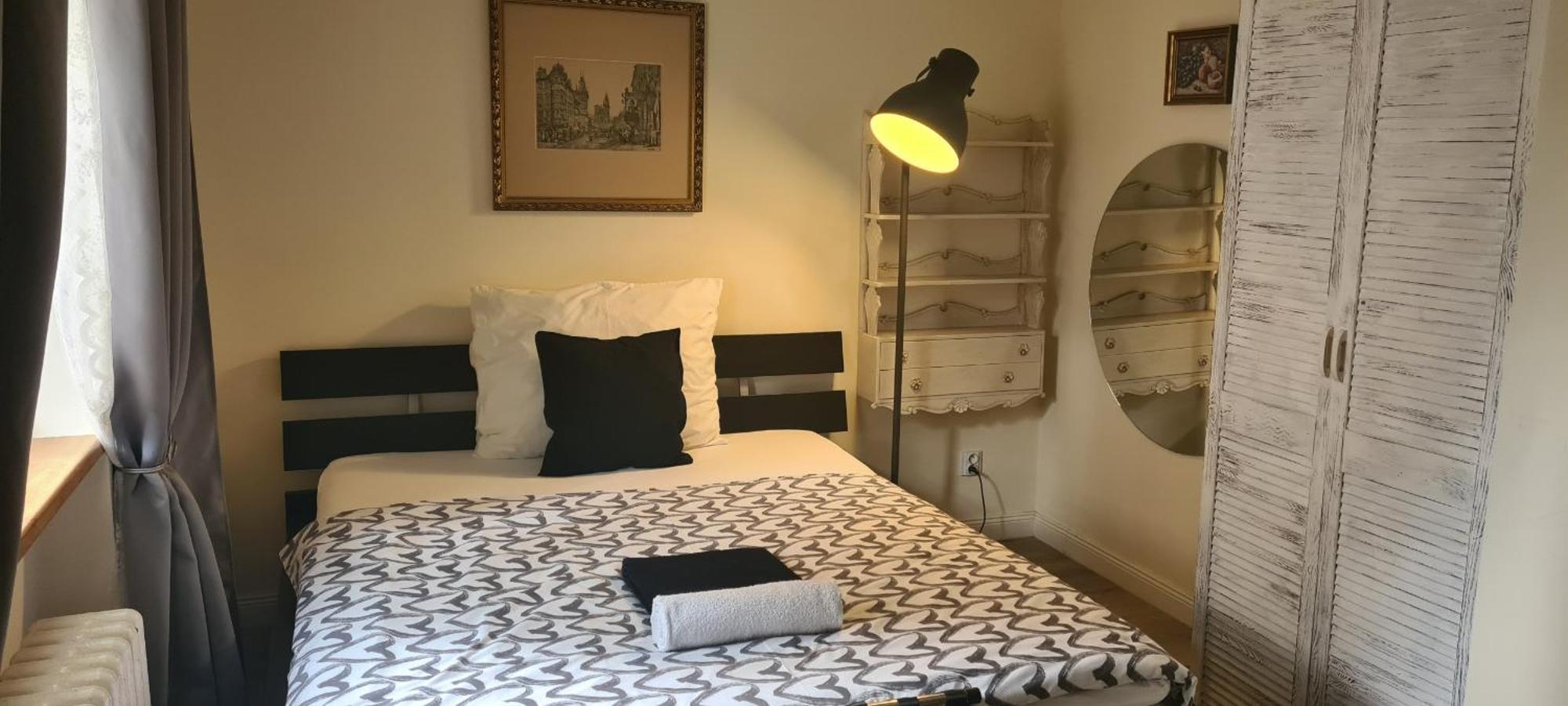 Airport Rooms Прага Екстериор снимка